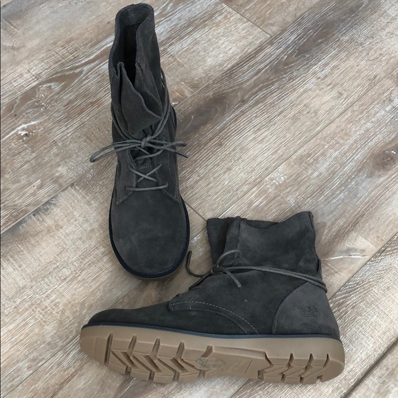 Dirty Laundry Grey Suede Boot - Picture 3 of 3